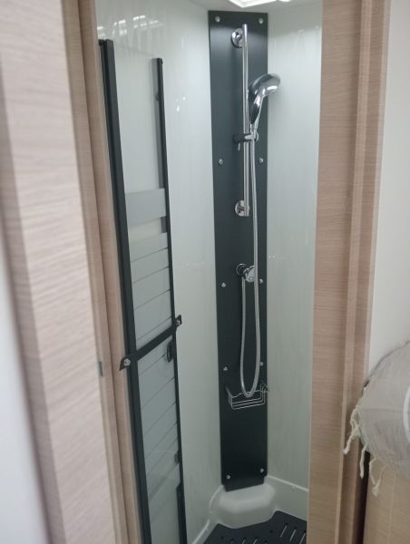 En venta Rapido 8066 DF Blanco 2025 Guipúzcoa foto 5