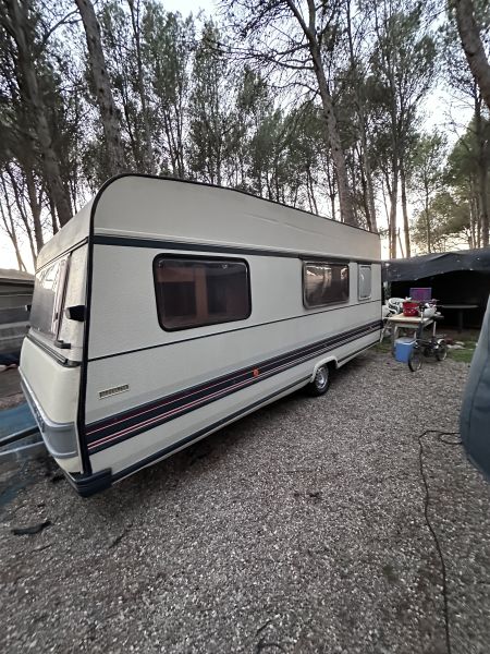 En venta Bürstner City 490 Blanco 1997 Zaragoza foto 8