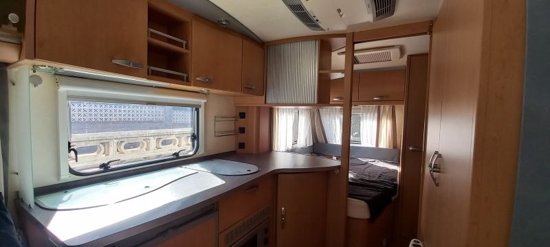 En venta Knaus Caravana Knaus Sudwind 500 Blanco 2009 Valencia foto 7