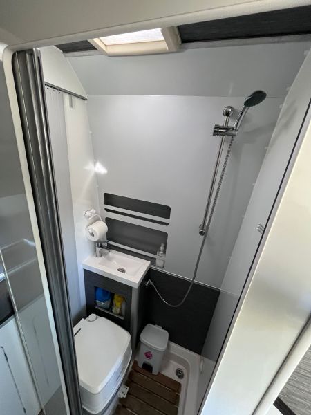 En venta Fiat 2.3 multijet Blanco 2016 Sevilla foto 7