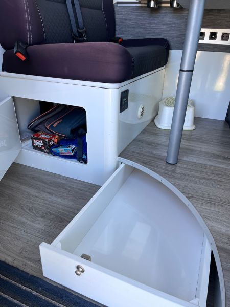 En venta Fiat 2.3 multijet Blanco 2016 Sevilla foto 9