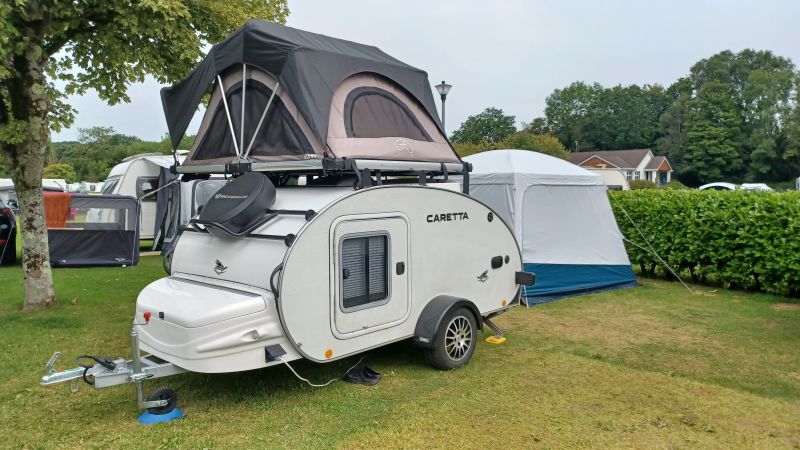 En venta Caretta caretta 1500 Blanco 2022 Barcelona foto 8