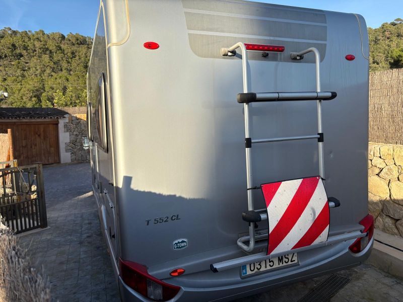 En venta Hymer / Eriba / Hymercar T552CL Gris 2008 Illes Balears foto 2