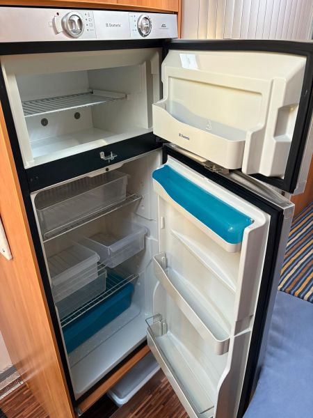 En venta Hymer / Eriba / Hymercar T552CL Gris 2008 Illes Balears foto 7