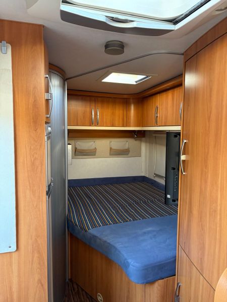 En venta Hymer / Eriba / Hymercar T552CL Gris 2008 Illes Balears foto 11