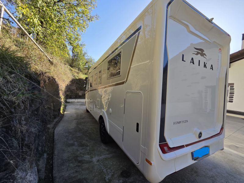 En venta Laika ECOVIP 3512 DS Blanco 2023 Guipúzcoa foto 2