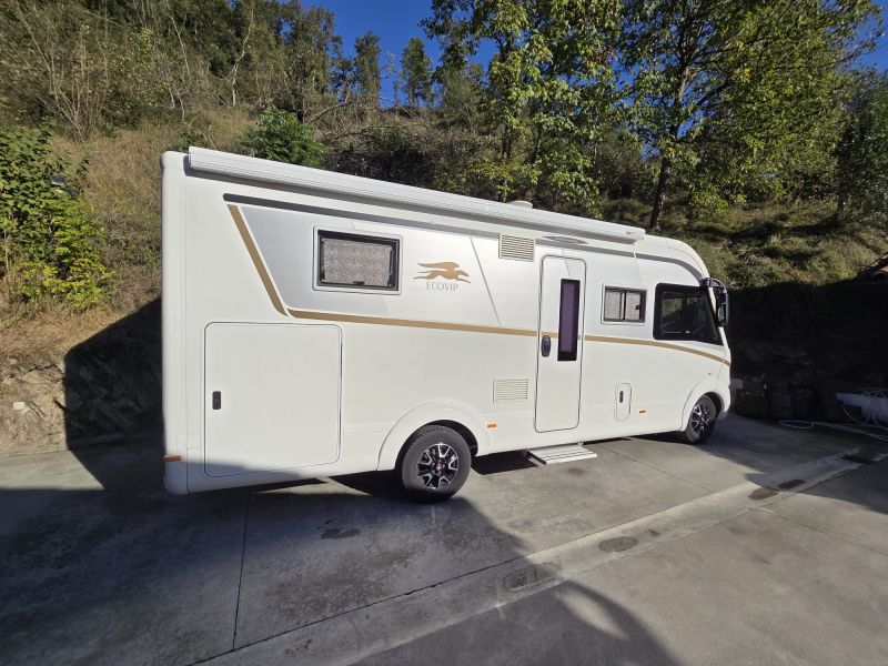 En venta Laika ECOVIP 3512 DS Blanco 2023 Guipúzcoa foto 9