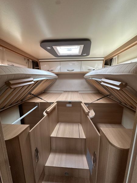 En venta McLouis MC4 373G  Blanco 2020 Asturias foto 10