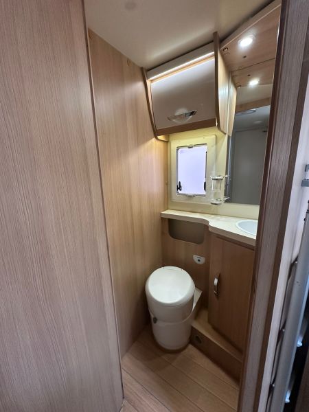 En venta McLouis MC4 373G  Blanco 2020 Asturias foto 11