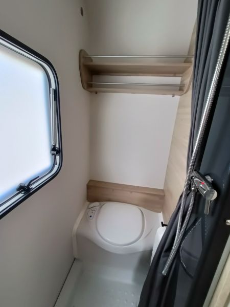 En venta Sterckeman Easy PE 496 Blanco 2023 Valencia foto 4