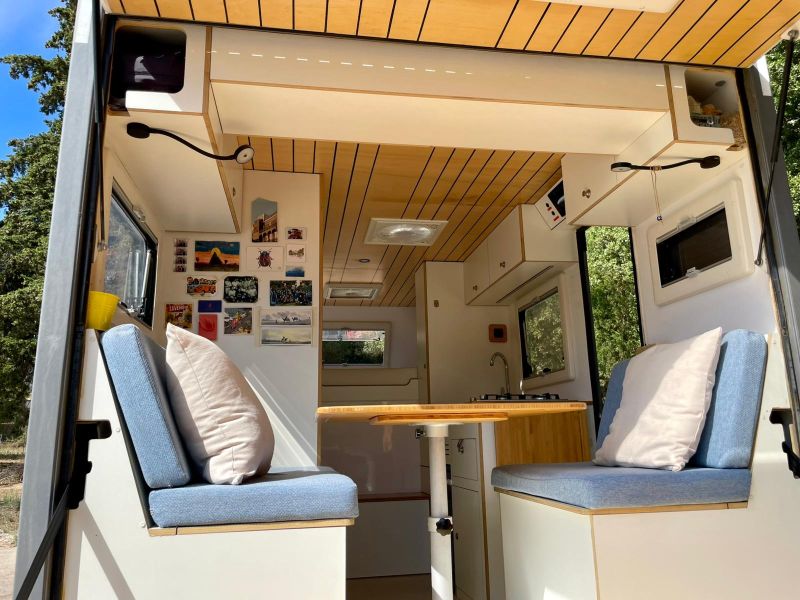 En venta Four-Wheel Camper Toyota Hilux Gris 2011 Madrid foto 11