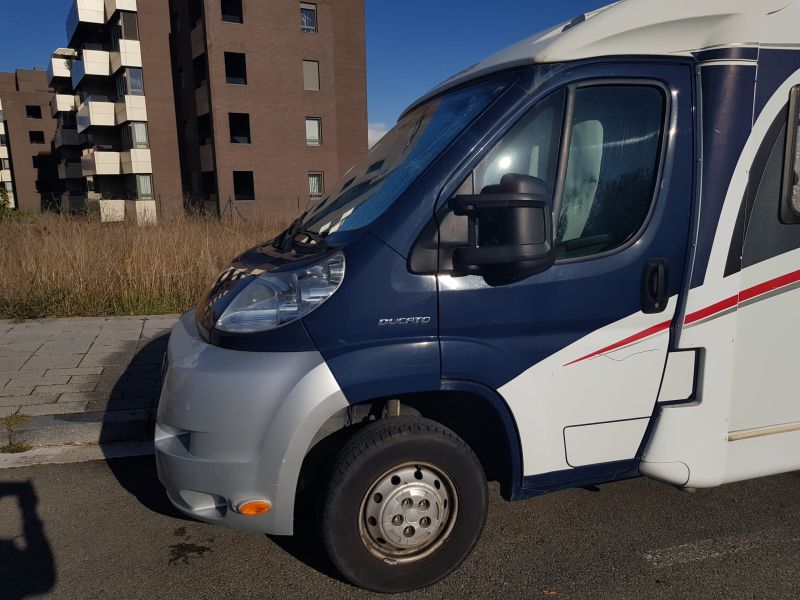 En venta Dethleffs Globebus T15 Blanco 2012 Álava foto 2