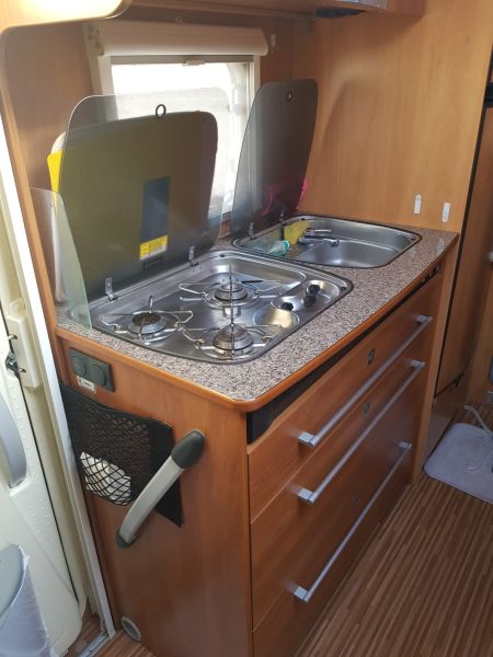 En venta Dethleffs Globebus T15 Blanco 2012 Álava foto 11