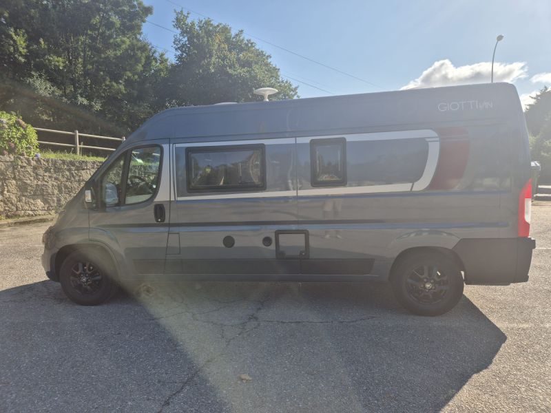 En venta Giotti LineGlobecar 60B Gris 2023 Pontevedra foto 1