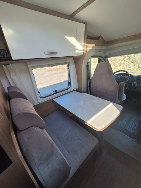 En venta Carado V337 Blanco 2023 Pontevedra foto 10