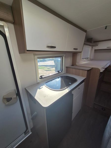 En venta Carado V337 Blanco 2023 Pontevedra foto 15