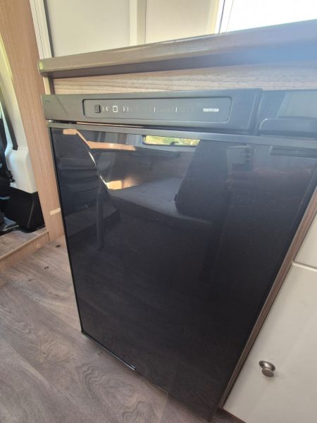 En venta Carado V337 Blanco 2023 Pontevedra foto 18