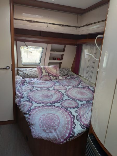 En venta Hobby 460 ufe excellen  Blanco 2020 Lleida foto 3