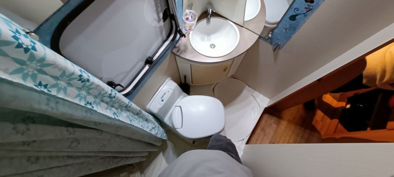 En venta Challenger Genesis 47 sobre Ford Transit 2.3 140 CV Blanco 2008 Illes Balears foto 5