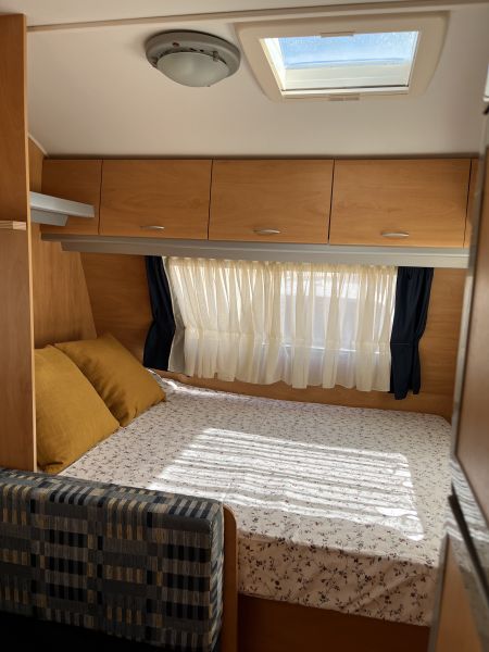 En venta Sunroller Jazz 49CP Blanco 2005 Madrid foto 9