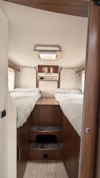 En venta Pilote G740 Blanco 2019 Navarra foto 9