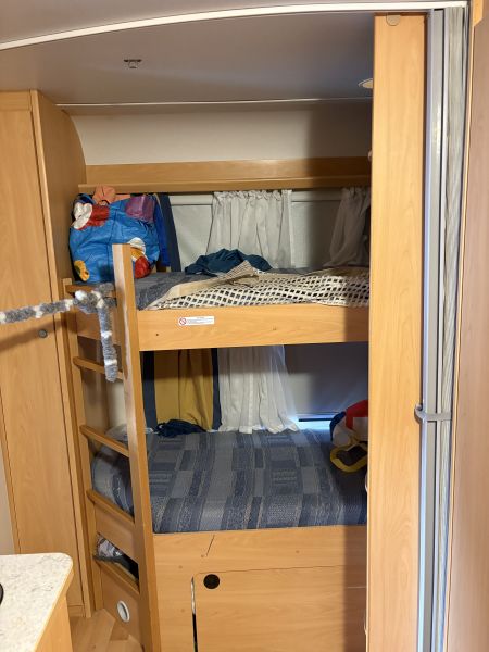 En venta Knaus Vimara tkm 500 Blanco 2004 Barcelona foto 5