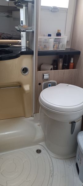 En venta Challenger 274 Quartz  Blanco 2018 Barcelona foto 14