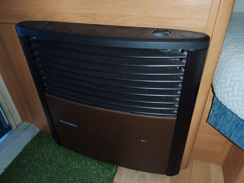 En venta Hobby 410 sfe excellent Blanco 2006 Ourense foto 8