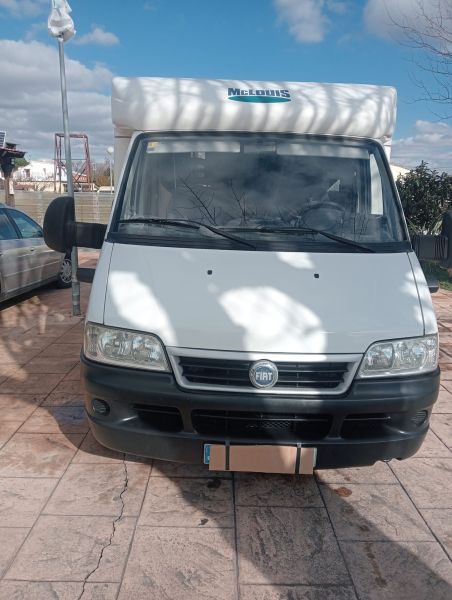 En venta McLouis Fíat Ducato  2004 Madrid foto 2