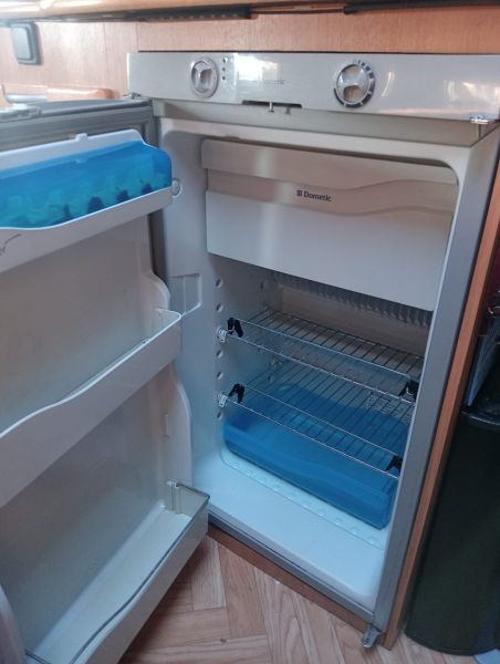 En venta McLouis Fíat Ducato  2004 Madrid foto 11