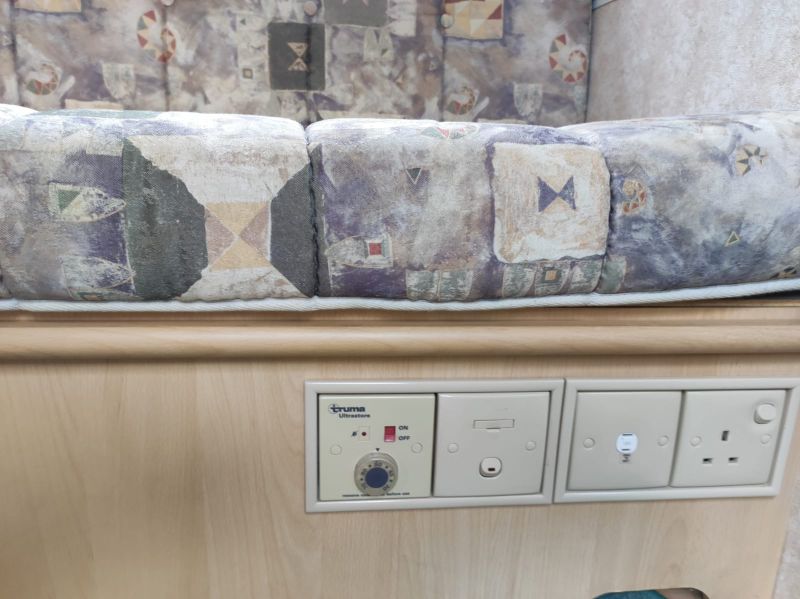 En venta Comanche Conway Crusader  Verde 2003 Cádiz foto 3