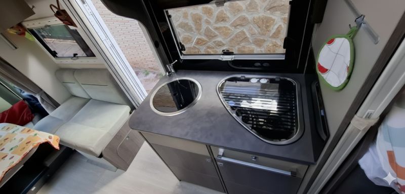 En venta Challenger 347 GA Graphite edition  Blanco 2019 Valencia foto 5