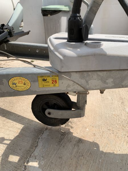 En venta Knaus Caravana Knaus 400 LKK Blanco 2008 Valencia foto 5