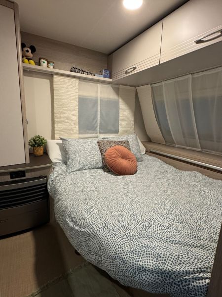 En venta Bürstner PREMIO 415 TK Blanco 2024 Guipúzcoa foto 3