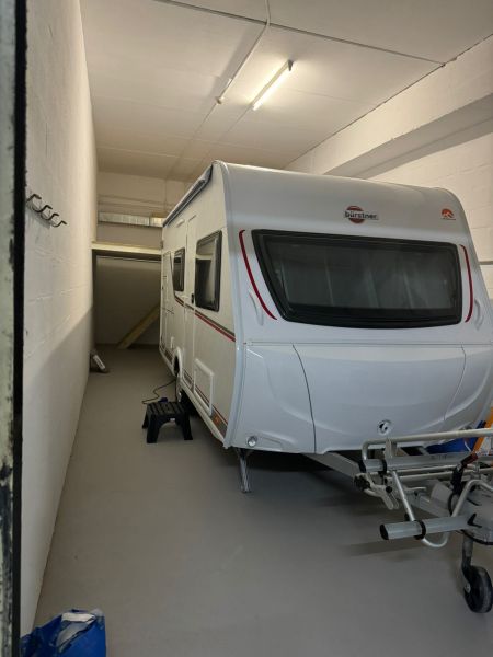 En venta Bürstner PREMIO 415 TK Blanco 2024 Guipúzcoa foto 9