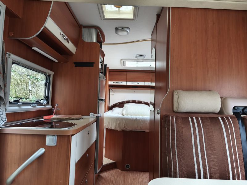 En venta McLouis YEARLING 72 Blanco 2010 Vizcaya foto 5