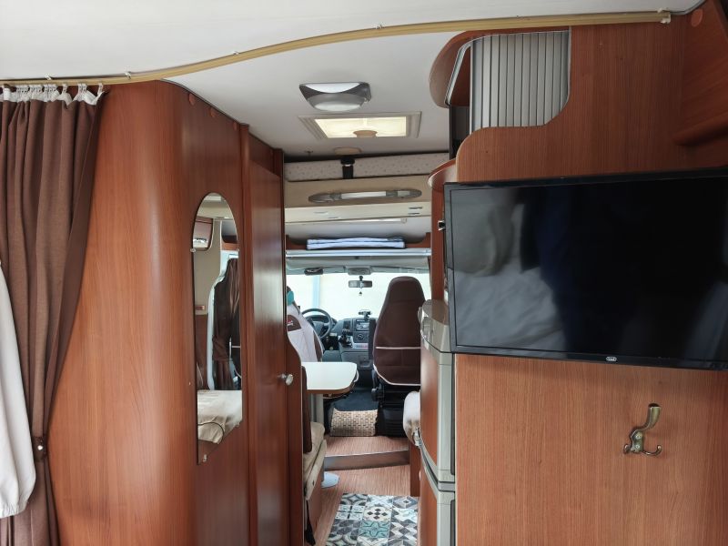 En venta McLouis YEARLING 72 Blanco 2010 Vizcaya foto 6