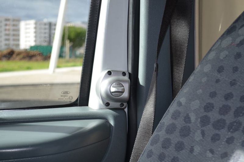 En venta Rimor KATAMARAN 5 Blanco 2007 Navarra foto 3