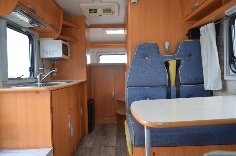 En venta Rimor KATAMARAN 5 Blanco 2007 Navarra foto 7