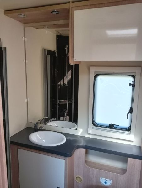 En venta Giotti LineGlobecar Siena 385 Blanco 2023 A Coruña foto 6