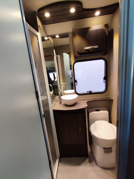 En venta Bela EB720 Blanco 2023 Alicante foto 2