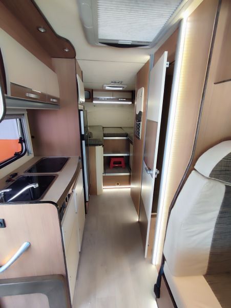 En venta Bela EB720 Blanco 2023 Alicante foto 5