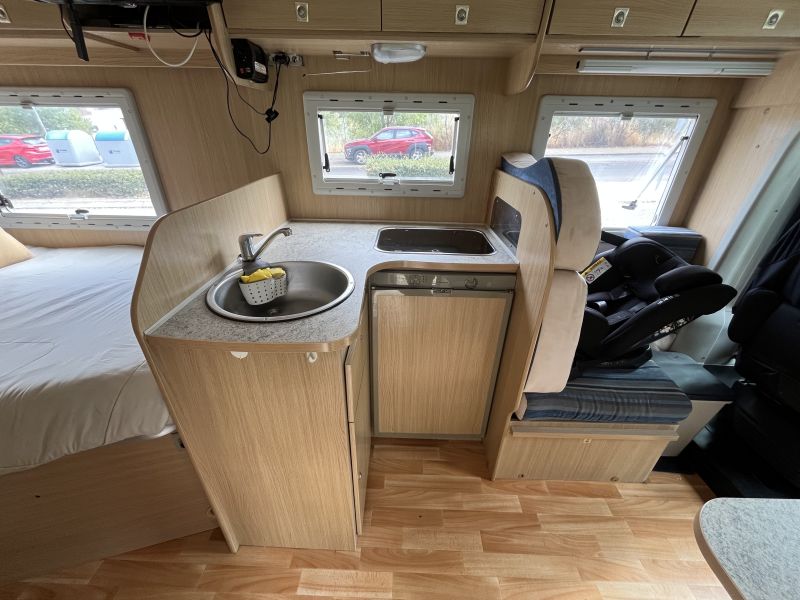 En venta Mobilvetta Miller Blanco 2007 Madrid foto 9