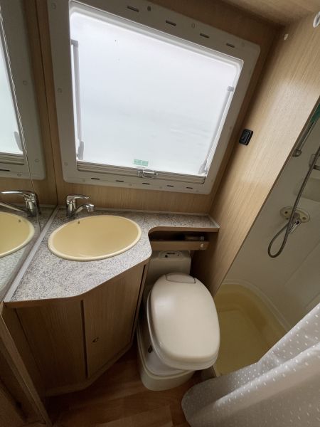 En venta Mobilvetta Miller Blanco 2007 Madrid foto 11