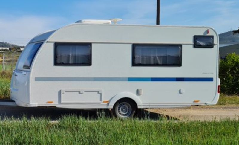 En venta Adria Caravana Adria Altea 472 PK (2021) FULL EQUIP. Reestreno Blanco 2021 Barcelona foto 1