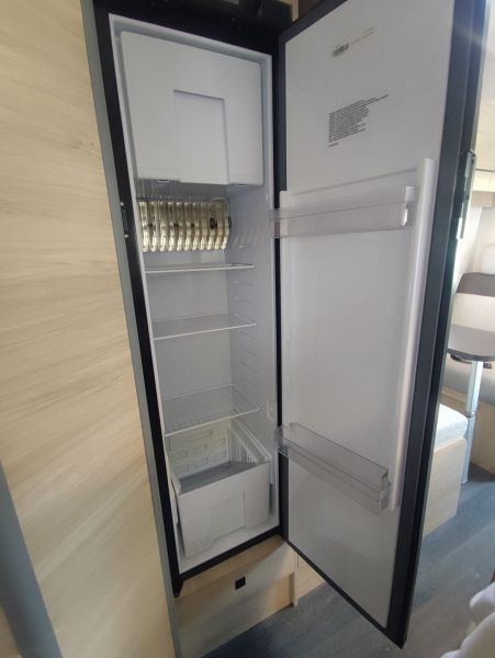 En venta Challenger 246 Blanco 2024 Valladolid foto 5