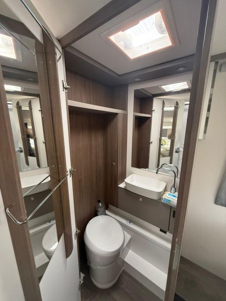 En venta Carado 449 pro+ Blanco 2024 Valladolid foto 7