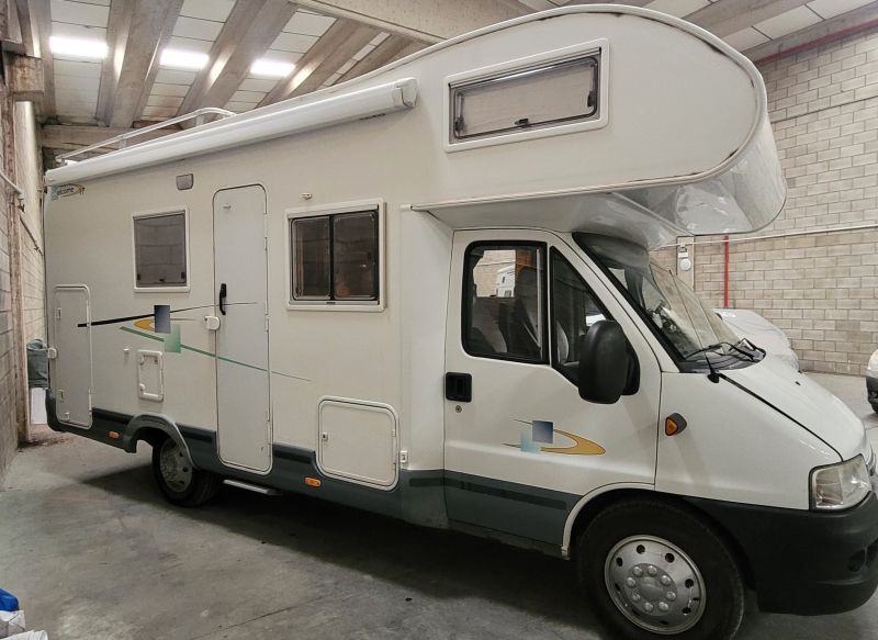 En venta Fiat Chausson  Blanco 2005 Zaragoza foto 12