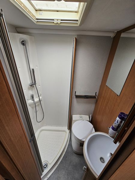 En venta Fiat Ducato Blanco 2010 Madrid foto 3