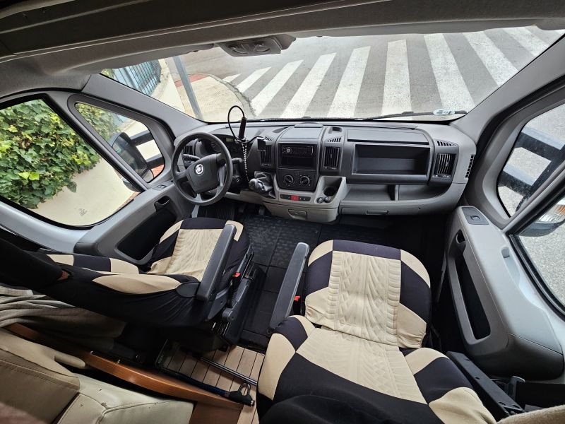 En venta Fiat Ducato Blanco 2010 Madrid foto 4